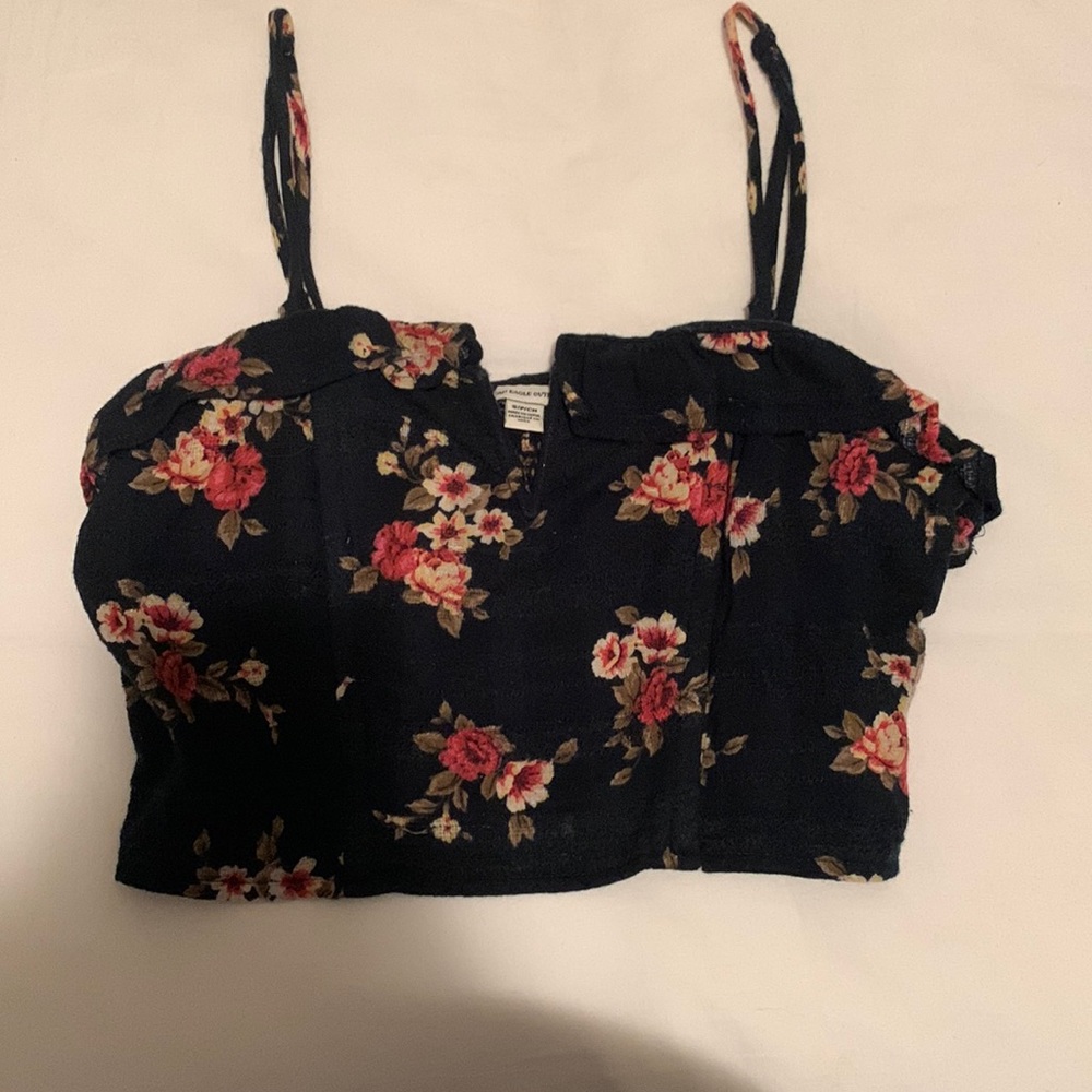 American eagle flowered cropped tank top